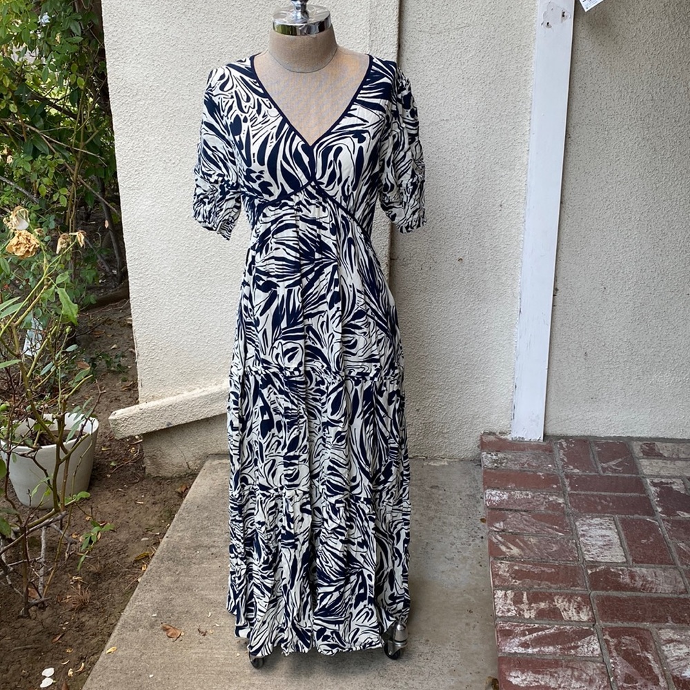 NWOT Ba&sh Cala midi beautiful dress from Neiman’s - Picture 4 of 15